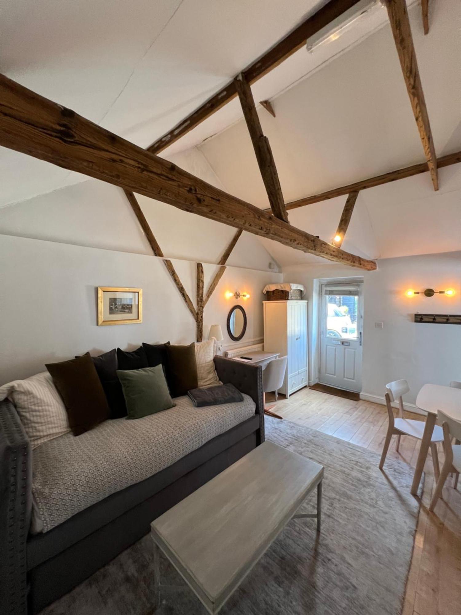 Pear & Olive Cottage Hildersham Экстерьер фото